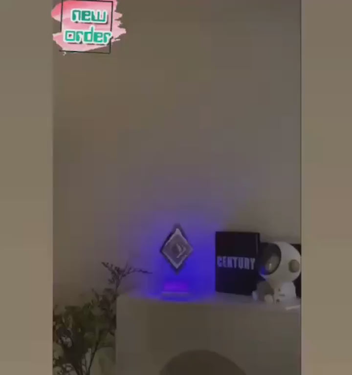 3D 360 Rotating Square Night Light